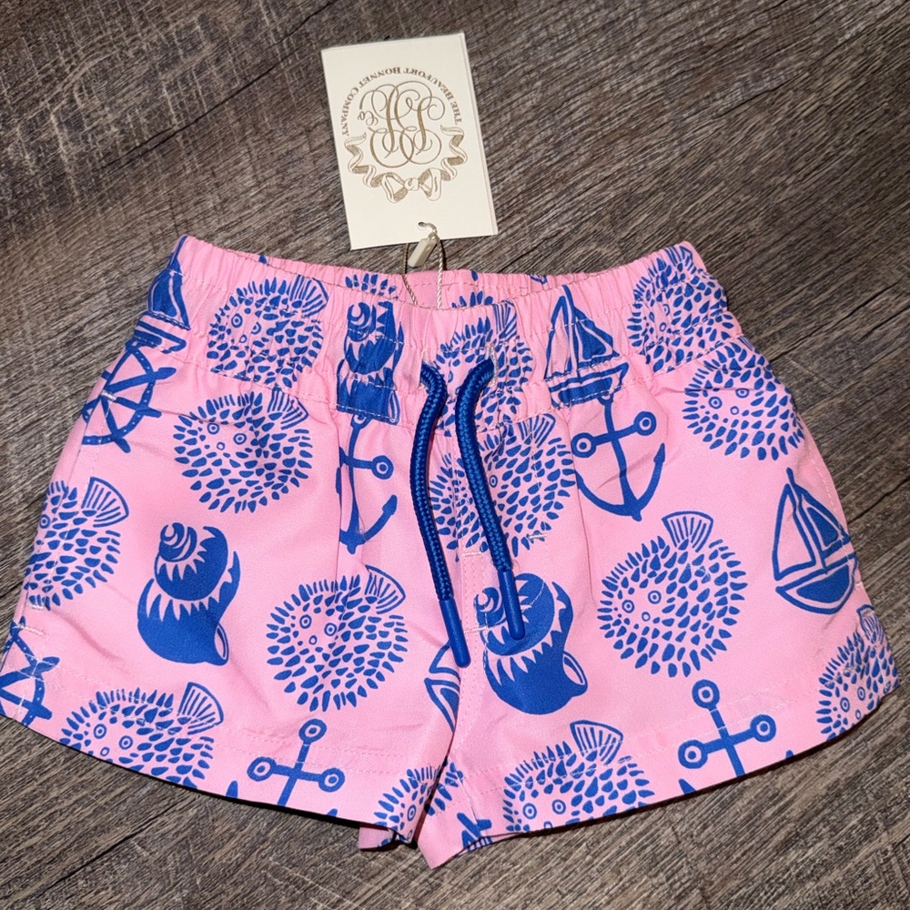 TBBC Boys Tortola swim trunks NWT